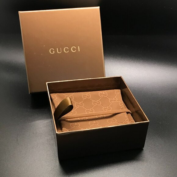 Gucci Gift Box with Gucci Logo Storage / Jewelry Pouch - 4.5 x 4.5 inch - Picture 15 of 15